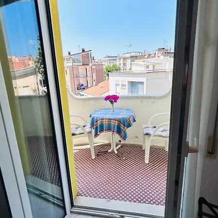 Hotel Sorriso Cattolica Exterior photo