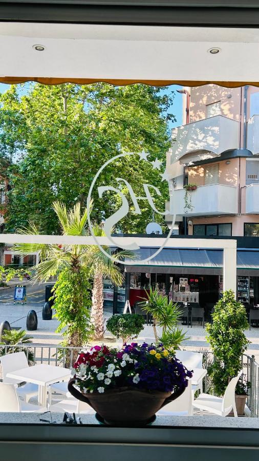 Sorriso 3* Cattolica